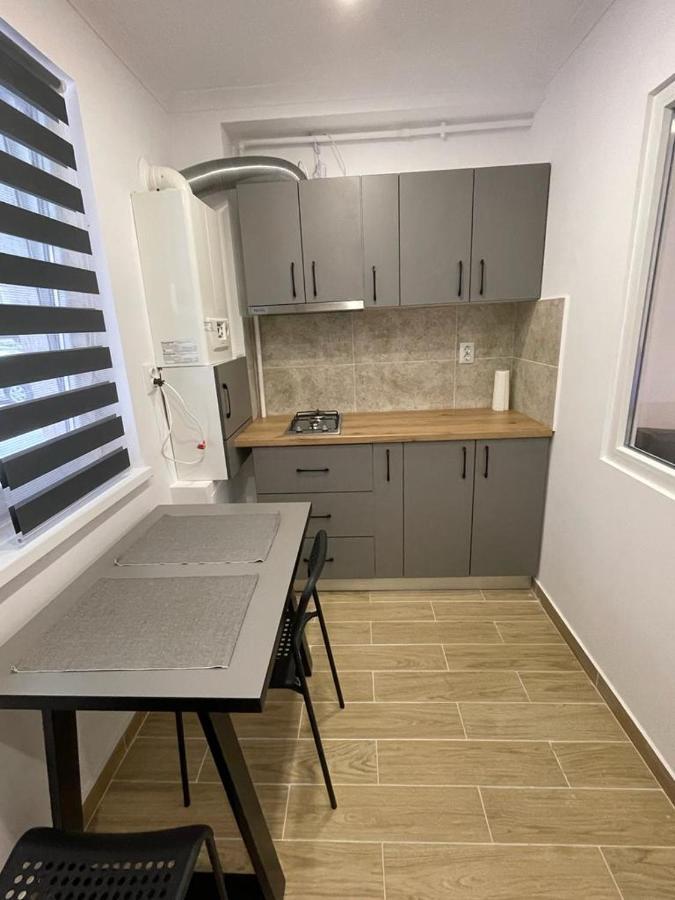 Militari Comfort Apartment Rosu Exterior photo